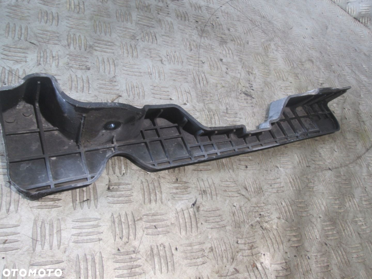 Listwa nakładka osłona nadkola podwozia lewa Opel Mokka A X I 12- 95330353 - 3