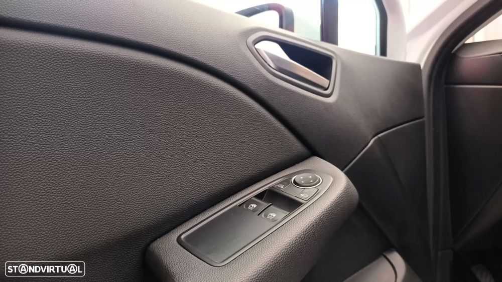 Renault clio van 1.5 bluedci air nav - 18