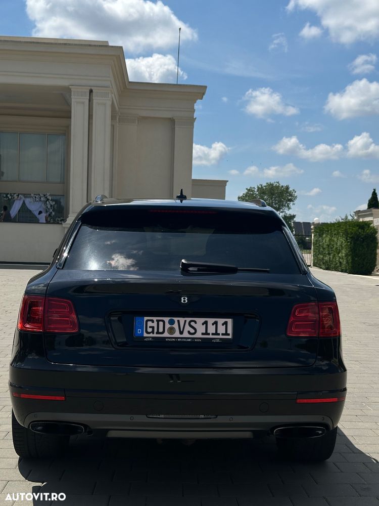 Bentley Bentayga W12 Mulliner - 2
