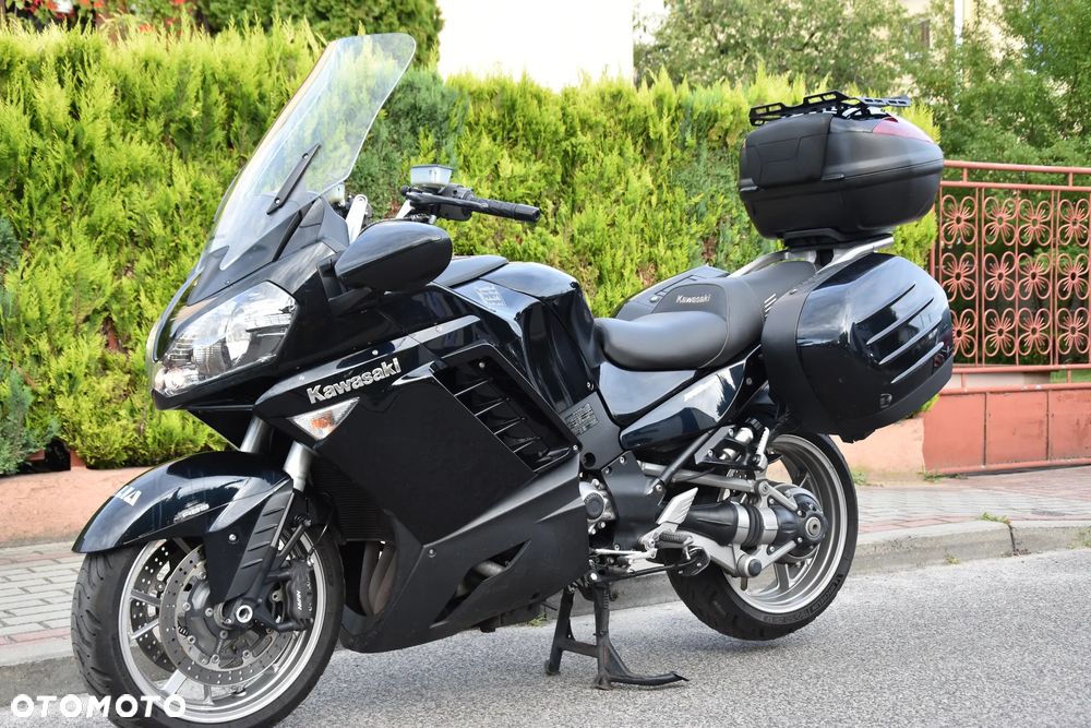 Kawasaki GTR