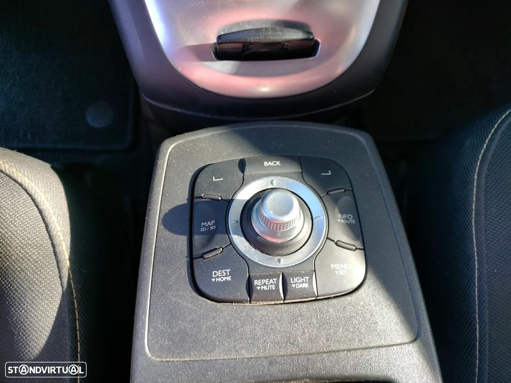 Renault Grand Scénic 1.5 dCi Dynamique S 7L - 15