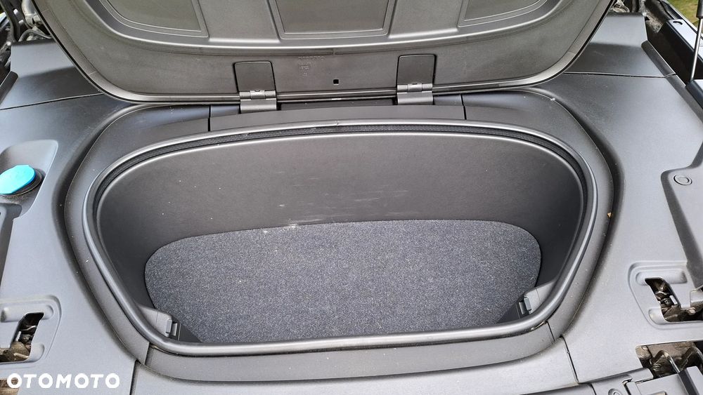 Volvo XC 40 82kWh Recharge Extended Range Plus - 29