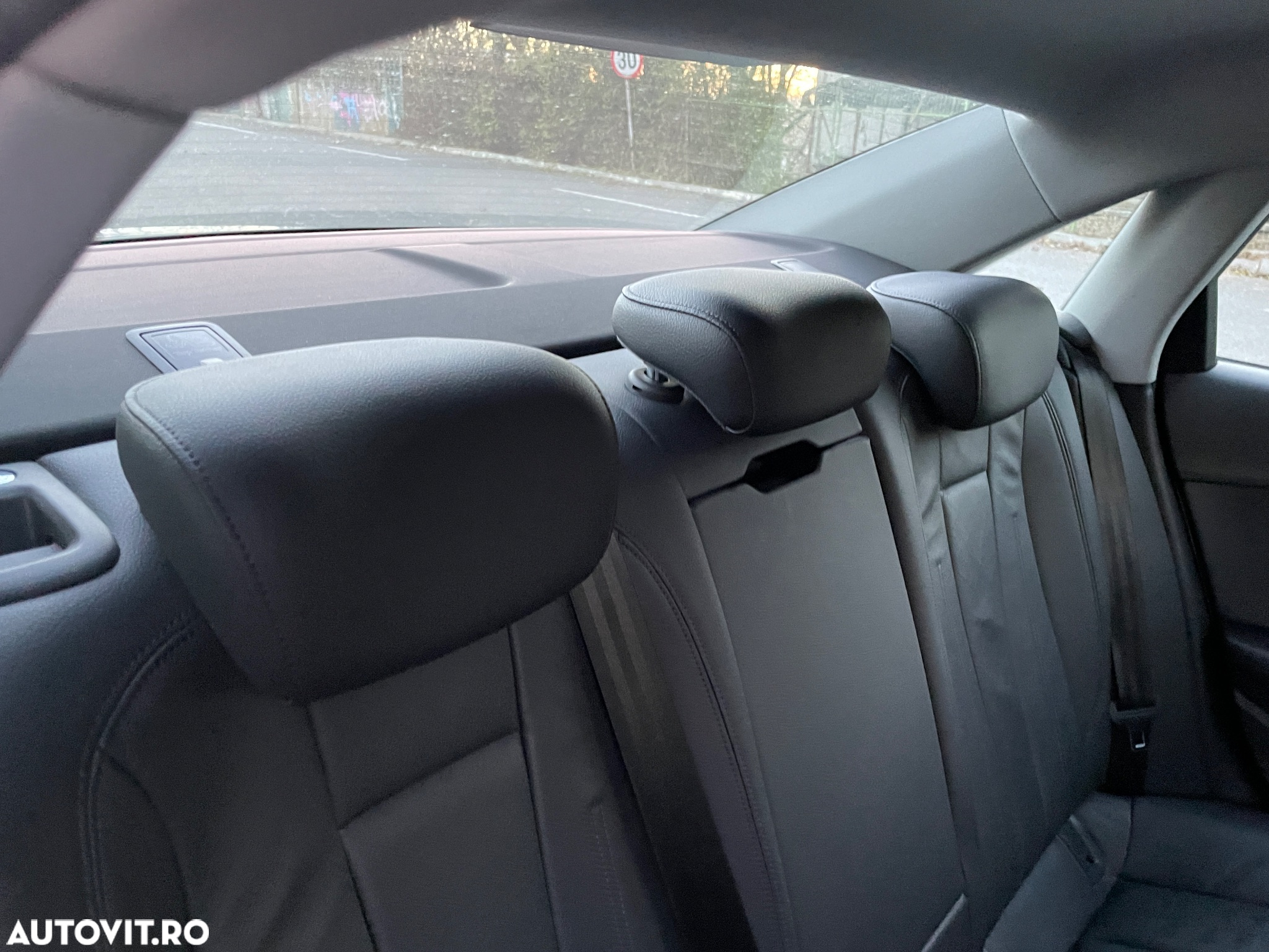 Audi A4 2.0 TDI - 9