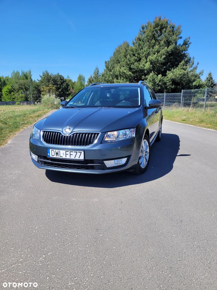 Skoda Octavia 1.6 TDI Style DSG - 3