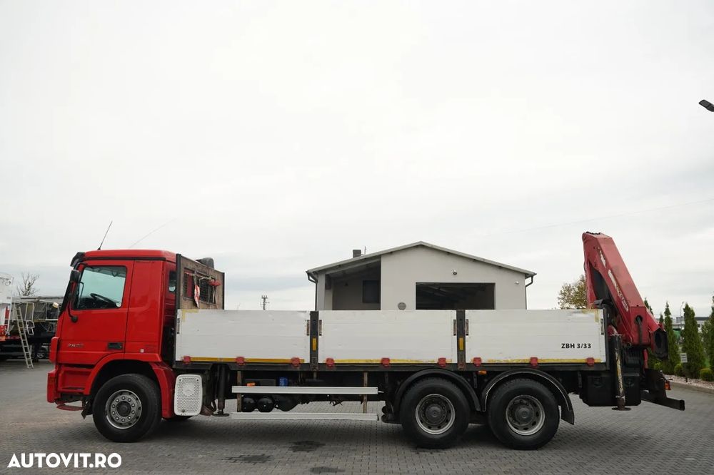 Mercedes-Benz AROCS 2636 / 6x4 / CAROSERIE CU OBOARE RABATABILE - 6,6 M / MACARAUA PALFINGER PK 23 500 / CAPACITATE MAX. DE RIDICARE: 10.000 KG / TELECOMANDĂ / TRANSMISIE AUTOMATĂ - 10