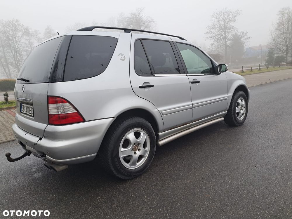 Mercedes-Benz ML - 4