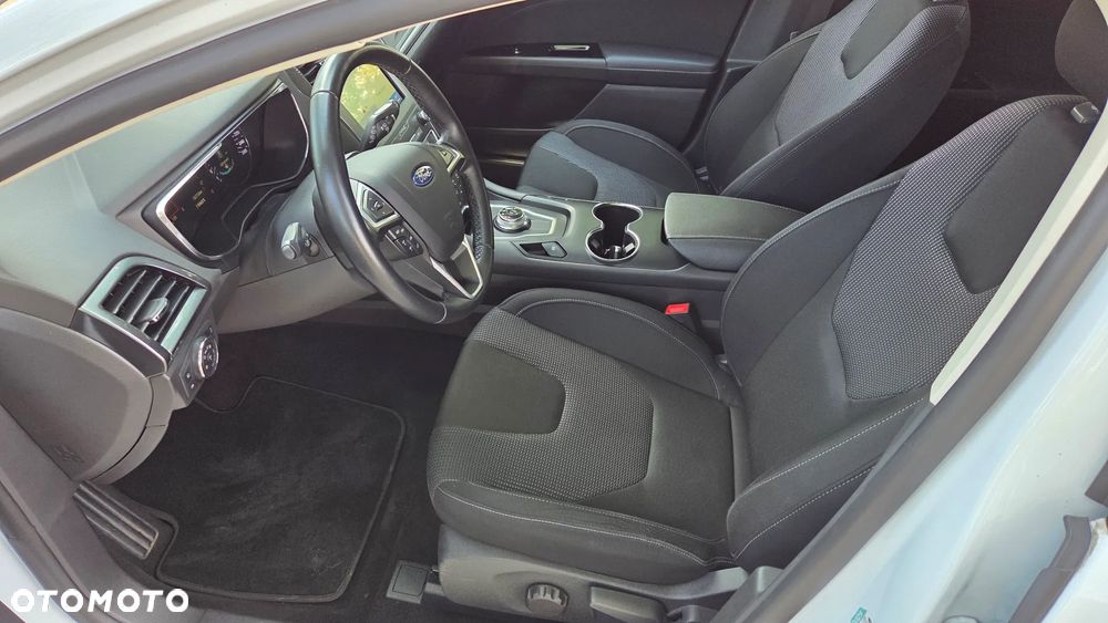 Ford Mondeo 2.0 EcoBlue Titanium - 10