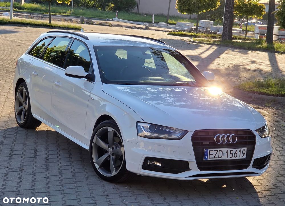Audi A4 Avant 2.0 TDI DPF clean diesel quattro S tronic S line Sportpaket - 1