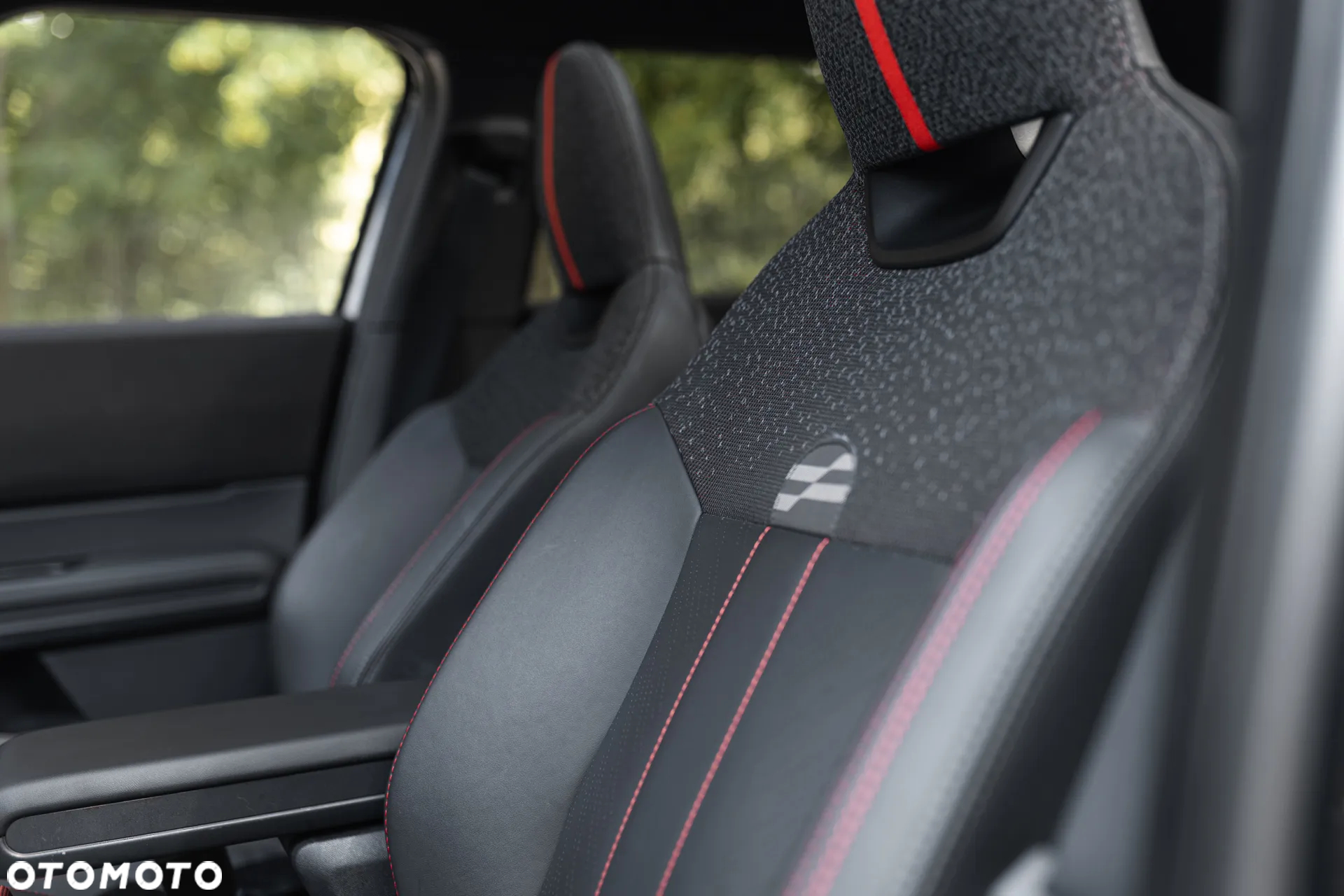 MINI Countryman Cooper S ALL4 John Cooper Works Trim - 19