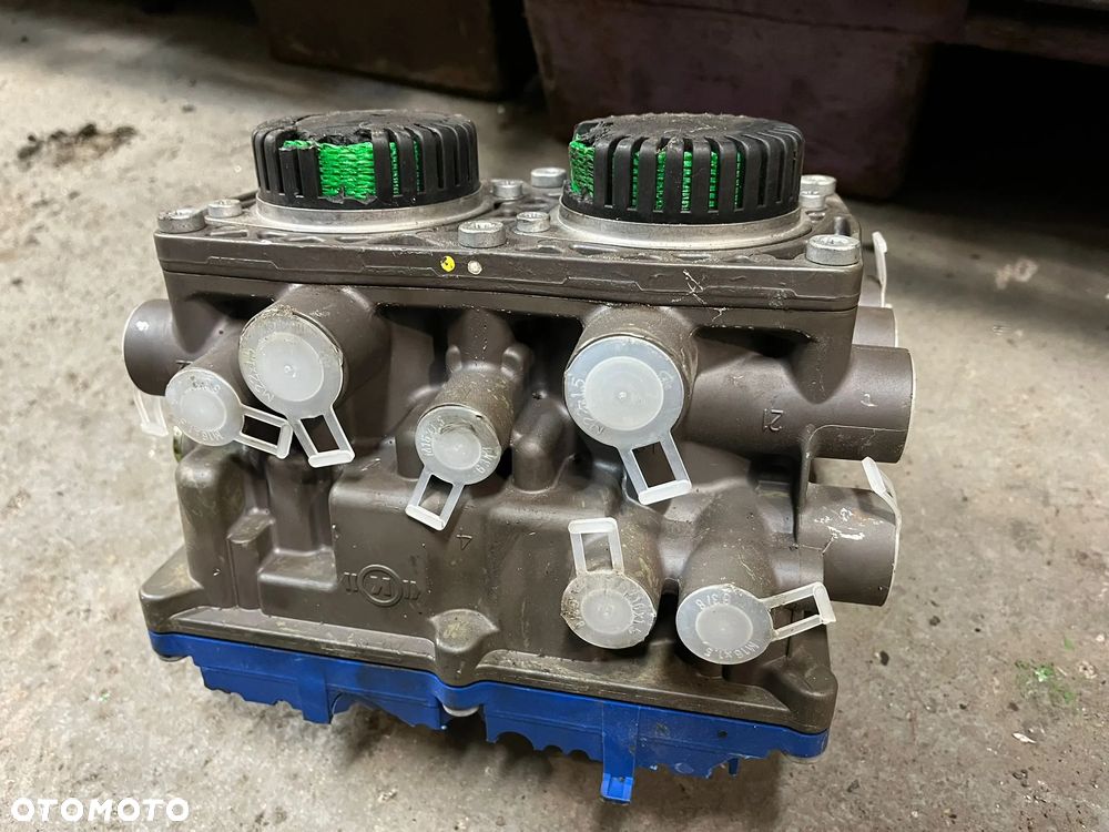 ZAWÓR ABS KNORR-BREMSE ES1305 K004236 - 1