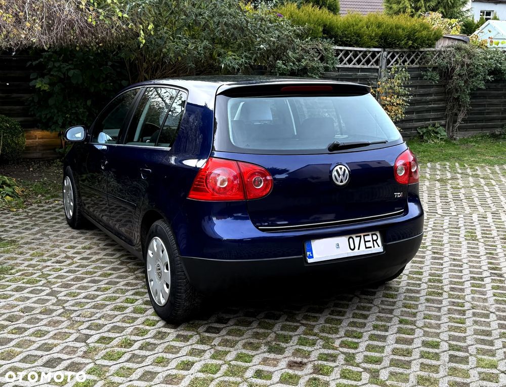 Volkswagen Golf V 1.9 TDI Comfortline - 33
