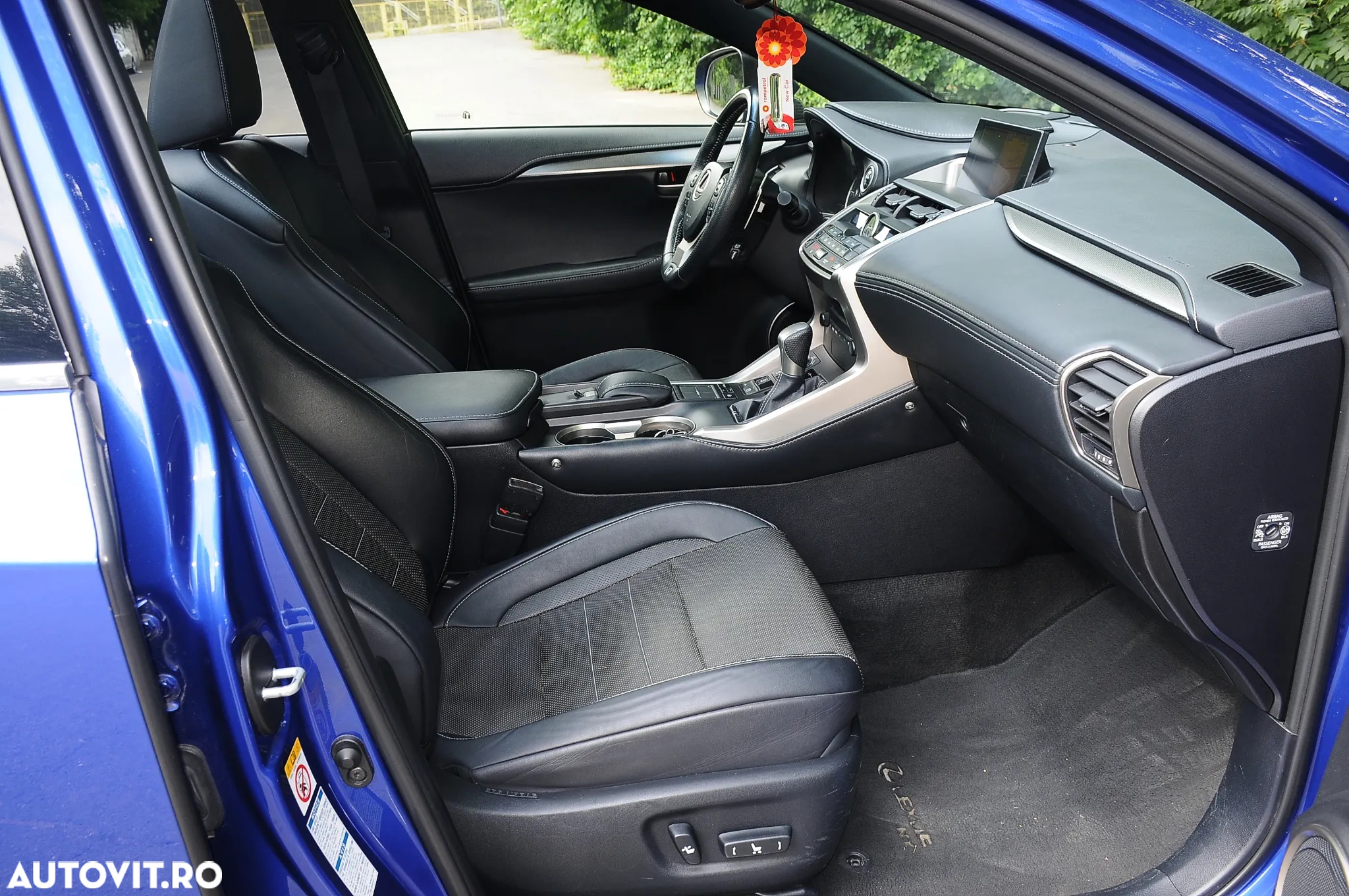 Lexus Seria NX 300h F Sport - 18