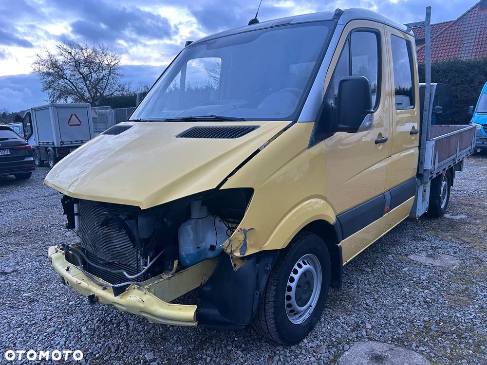 Mercedes-Benz Sprinter - 2