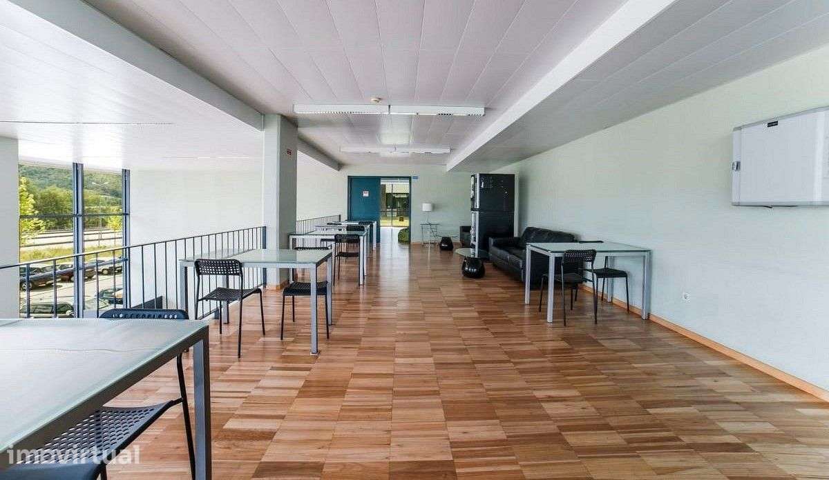T0 Mondego Residence c/ Piscina e Ginásio, despesas incluídas - Grande imagem: 3/4