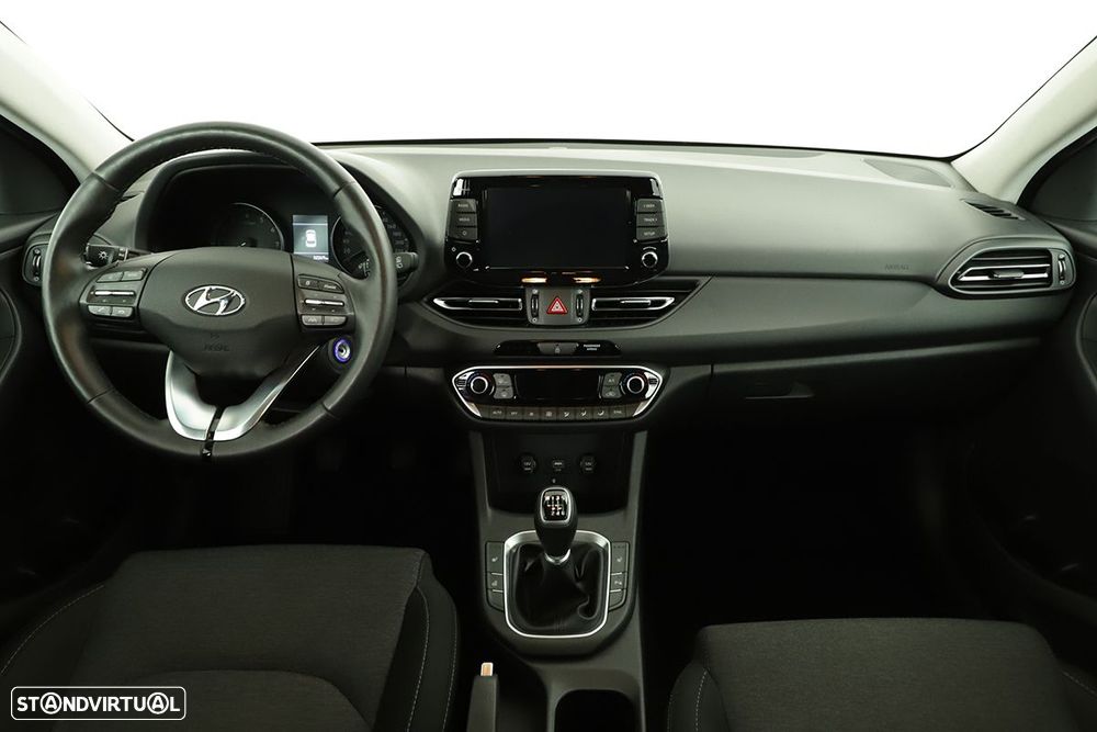 Hyundai i30 SW - 8