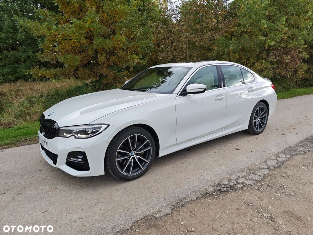 BMW Seria 3 330i Sport Line - 5