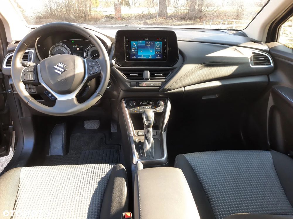 Suzuki S-Cross - 11