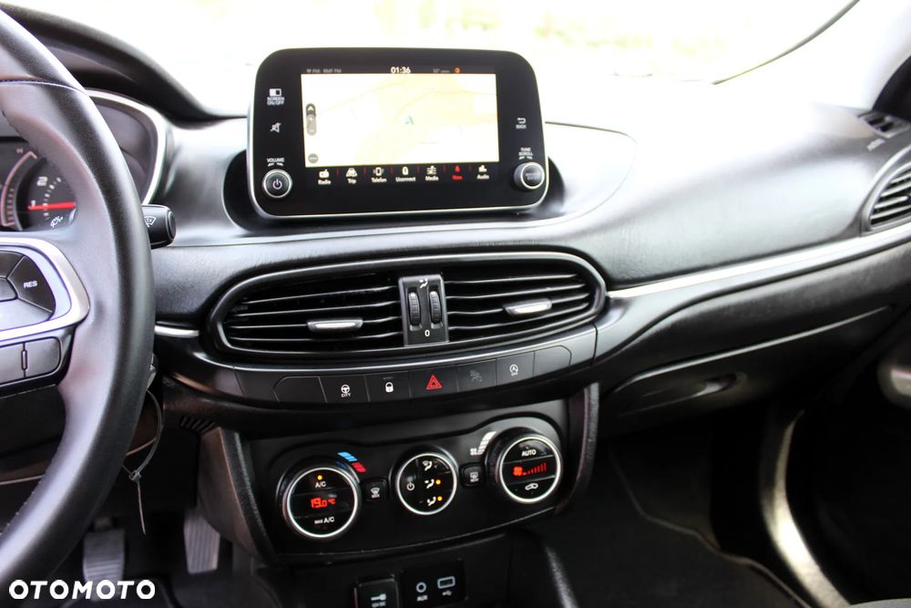 Fiat Tipo 1.4 T-Jet Lounge - 25