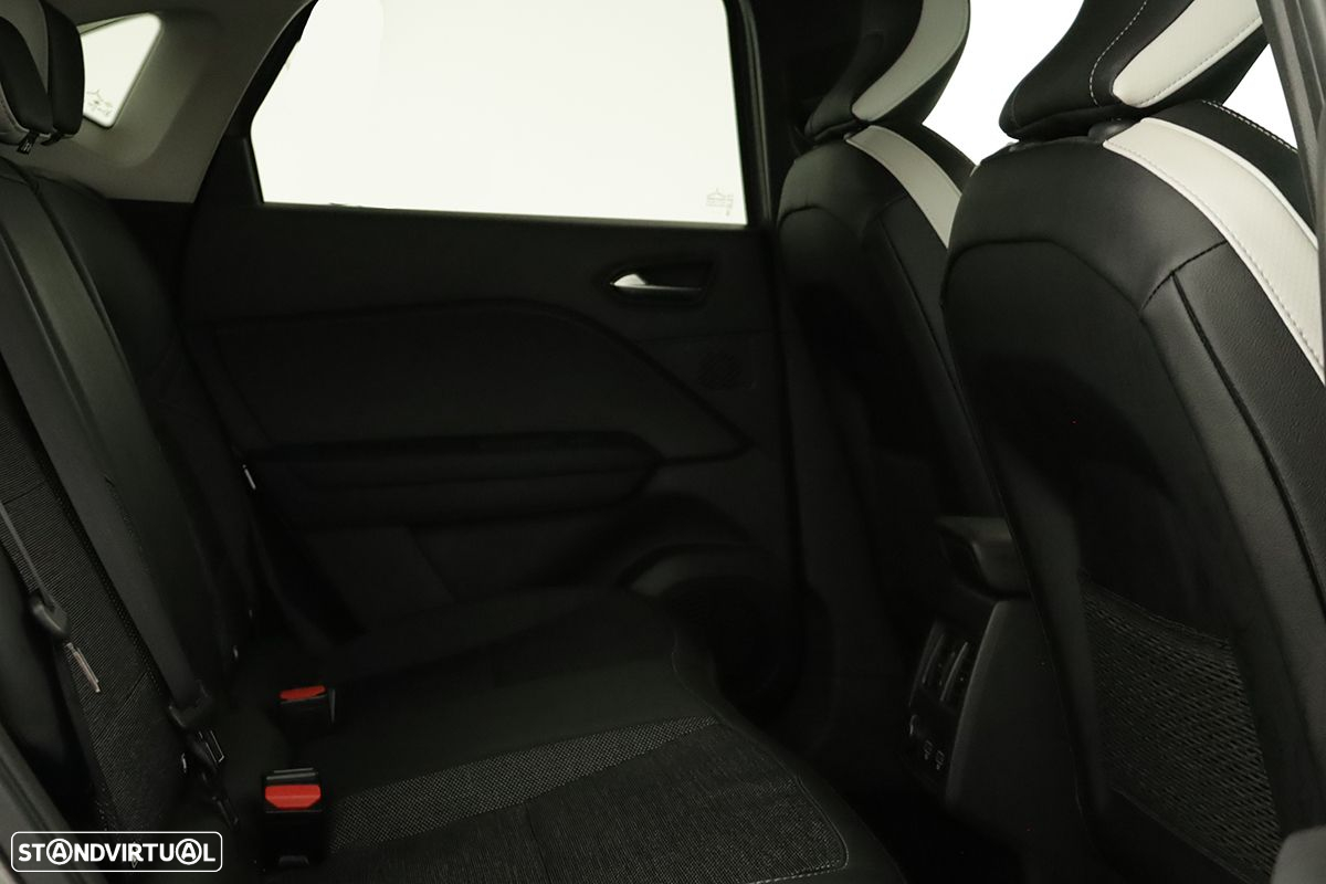 Renault Captur 1.0 TCe Techno Bi-Fuel - 23