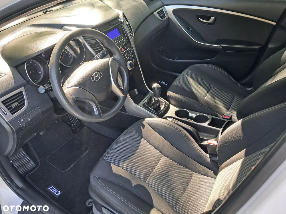 Hyundai i30 1.4 Classic - 8