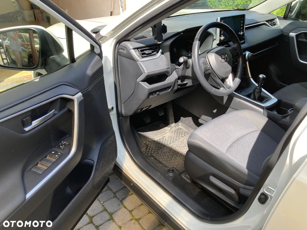 Toyota RAV4 2.0 Comfort 4x2 - 6