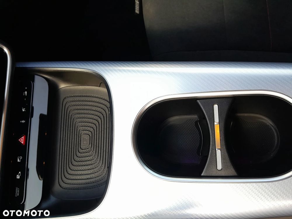 Mercedes-Benz CLA 200 mHEV 8G-DCT - 12