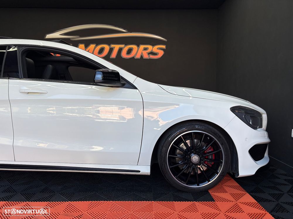 Mercedes-Benz CLA 220 d Shooting Brake AMG Line Aut. - 24