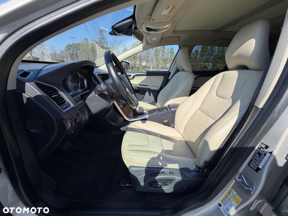 Volvo XC 60 - 10