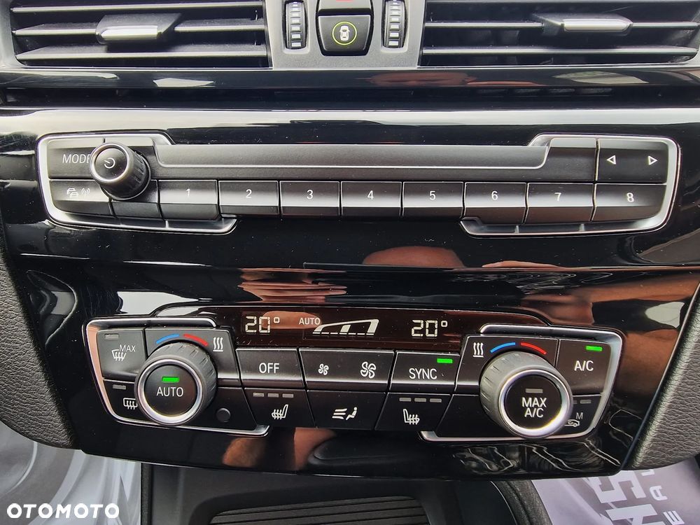 BMW X1 sDrive20d - 27