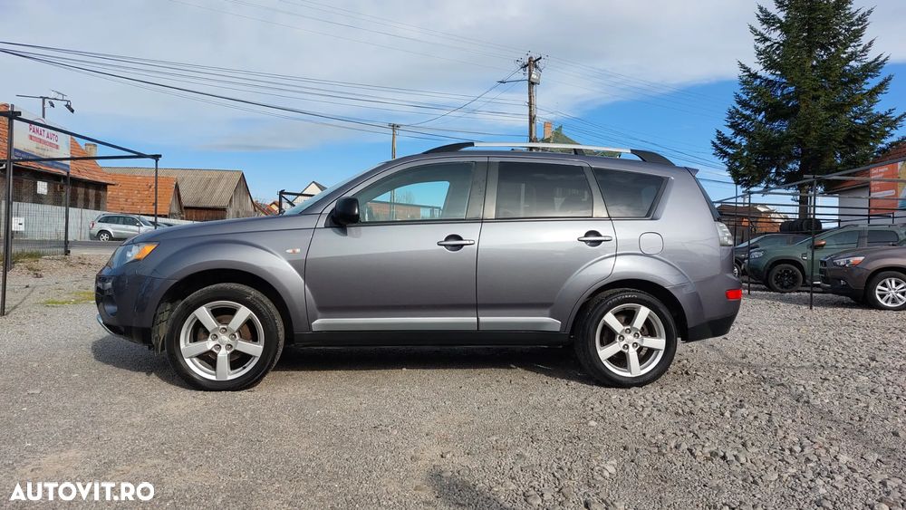 Mitsubishi Outlander 2.0 DI-D 4WD Instyle - 5