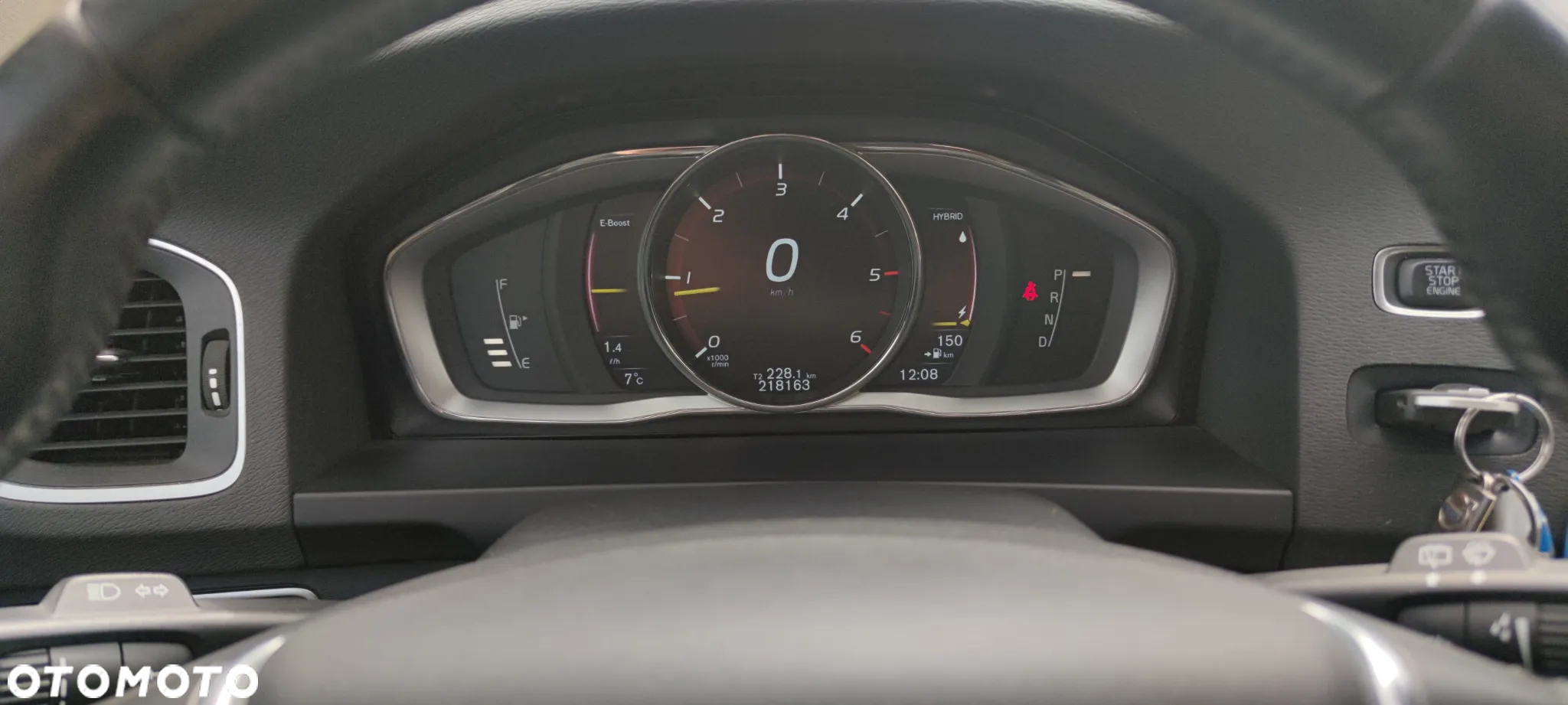 Volvo V60 D6 AWD Plug-in Hybrid Summum - 20