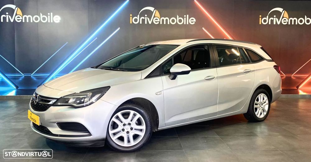 Opel Astra Sports Tourer - 16