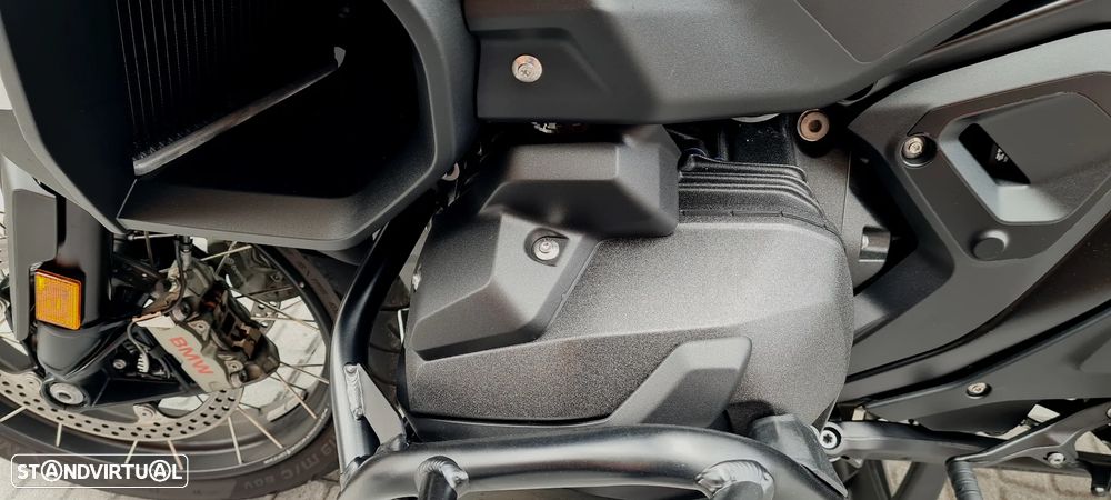 BMW R 1300 GS Adventure Triple Black Akrapovic - 28