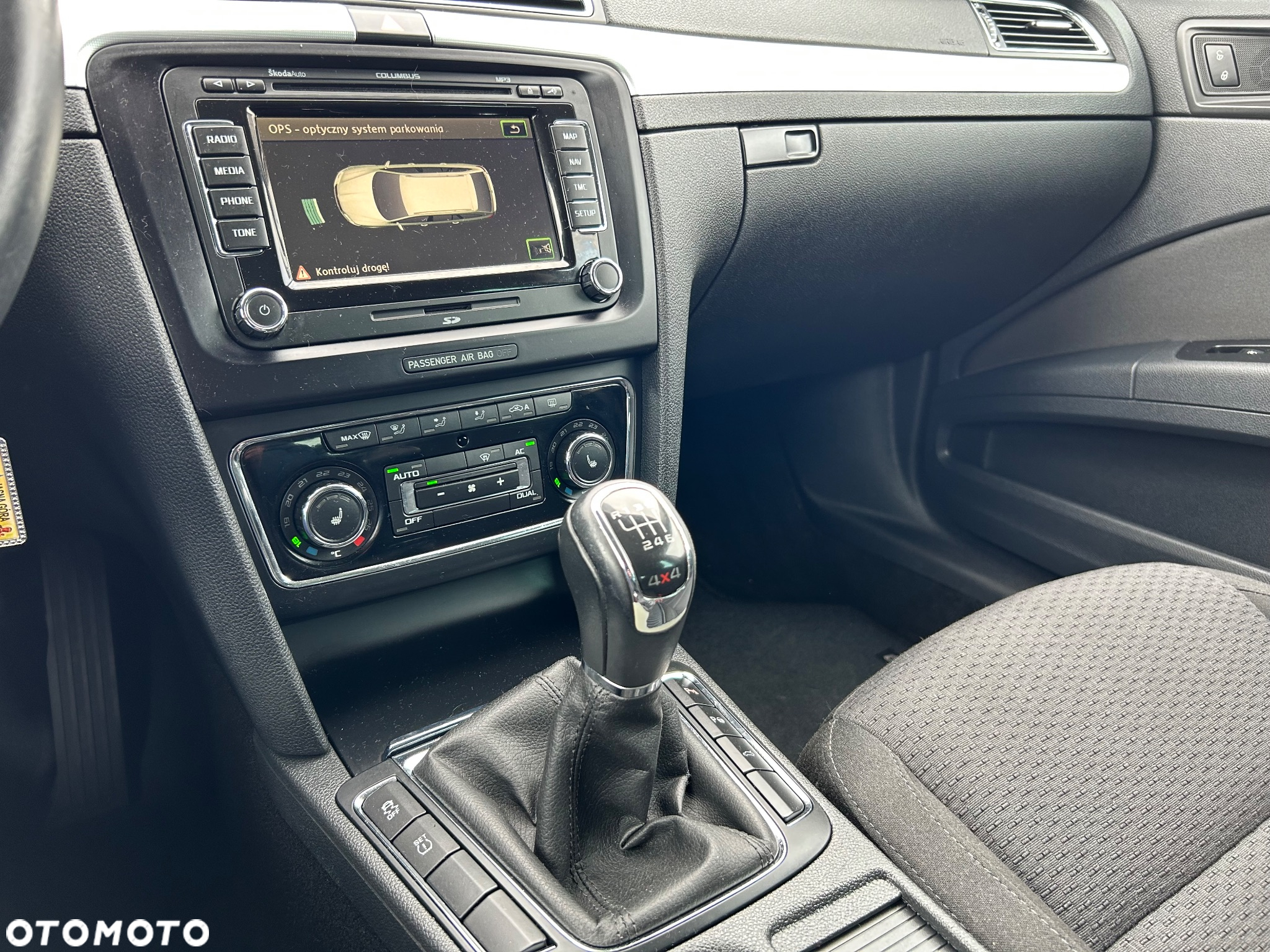 Skoda Superb 2.0 TDI 4x4 Elegance - 17