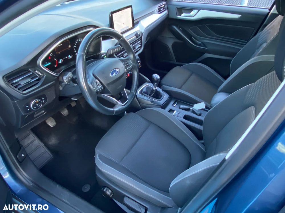 Ford Focus 1.5 EcoBlue Start-Stopp-System TITANIUM X - 19