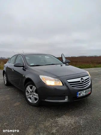 Opel Insignia 1.6 - 4