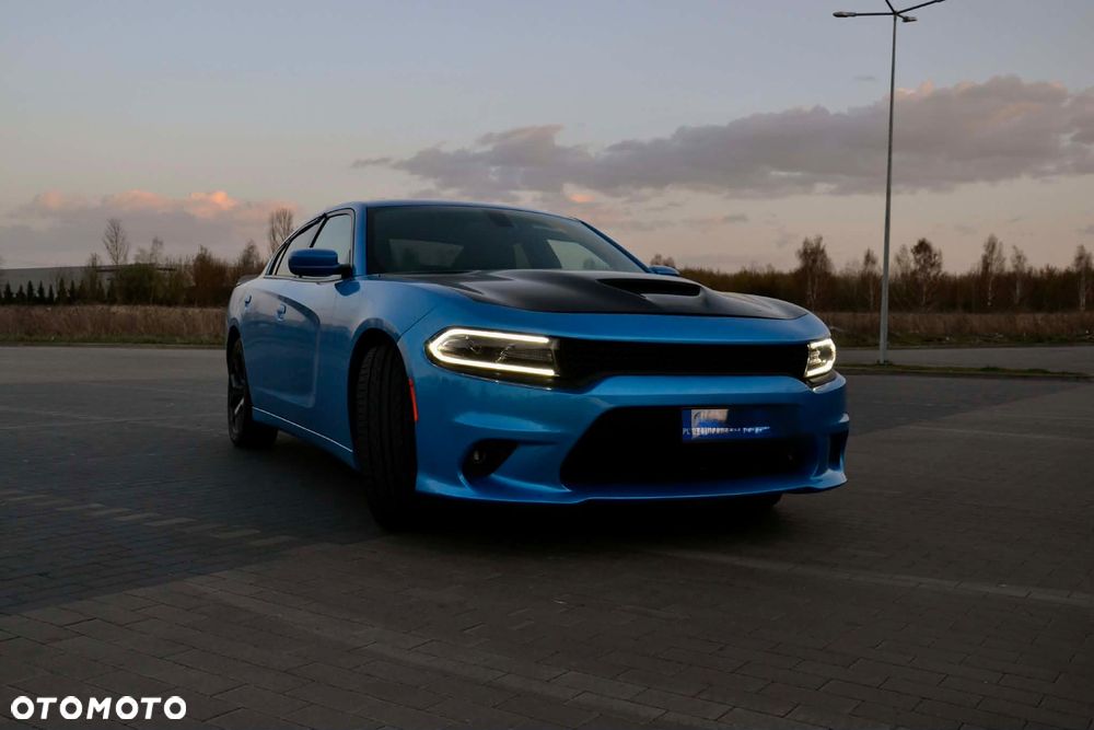 Dodge Charger 5.7 V8 RT - 19