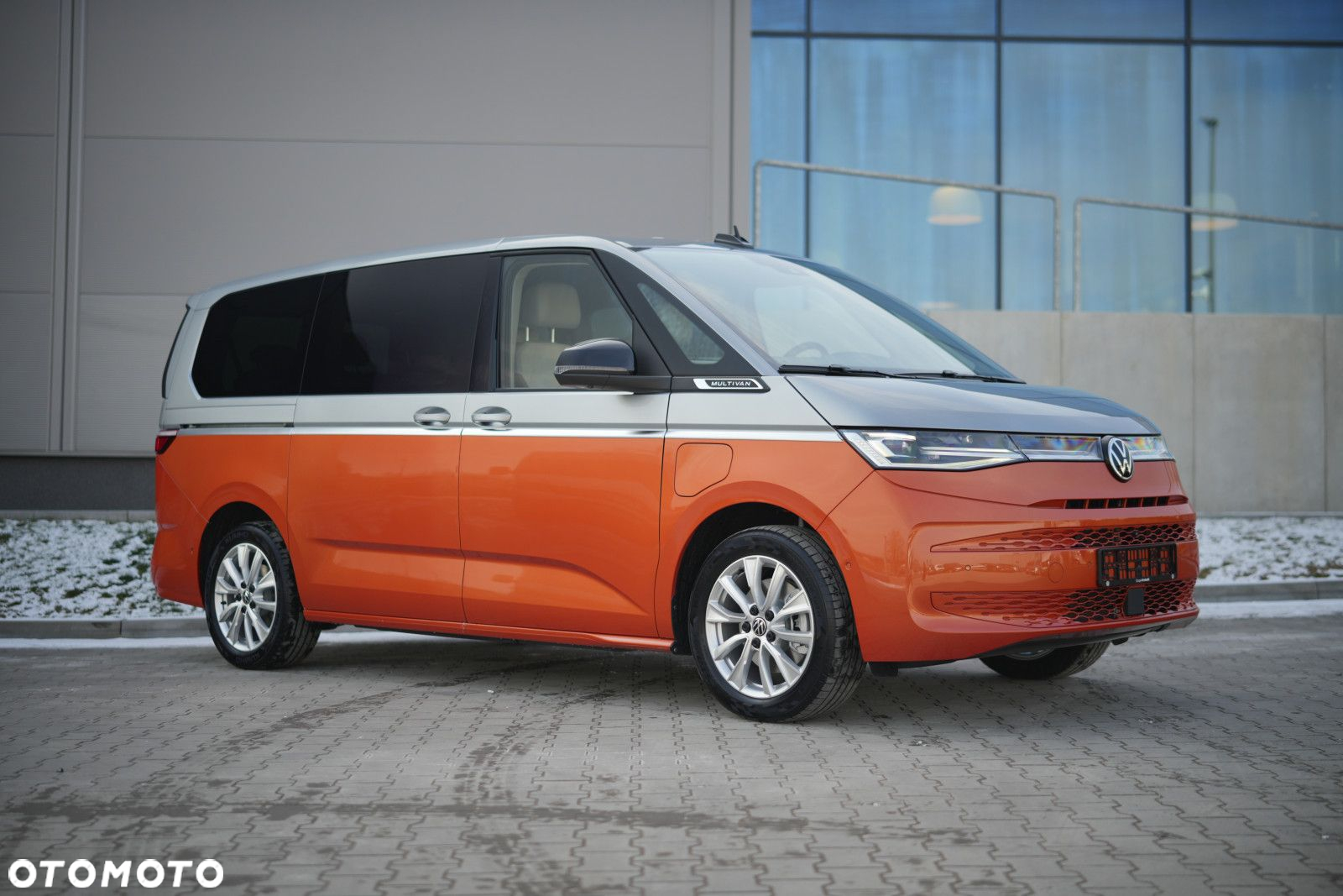 Volkswagen Multivan - 5