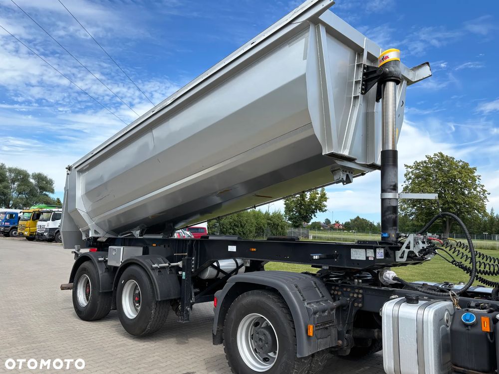 Reisch RHKS-2_SR-06 naczepa wywrotka 2 osie szeroki rozstaw osie 10 ton , DMC zestawu 38 ton (nie SCHMITZ , Schwarzmuller, Carnehl , Meiller, Langendorf). stalowa, do robót ziemnych - 22