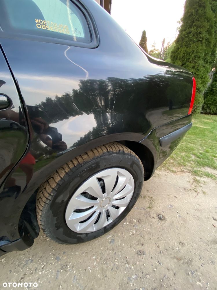 Volkswagen Passat - 29