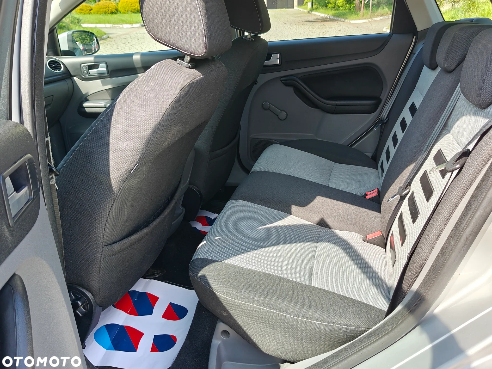 Ford Focus 1.8 TDCi Ghia - 7