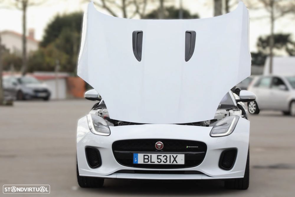 Jaguar F-Type 2.0 i4 R-Dynamic Black - 34