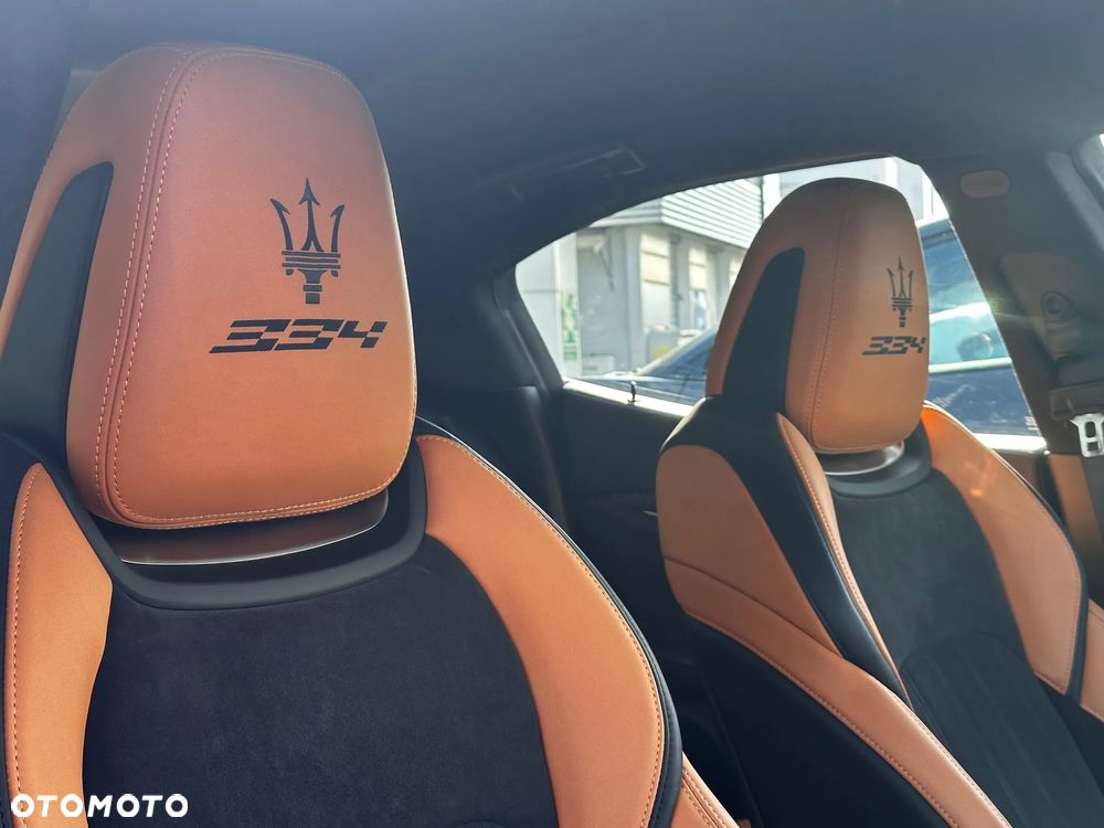 Maserati Ghibli Trofeo - 7