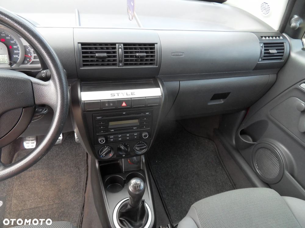 Volkswagen Fox 1.2 Style - 12