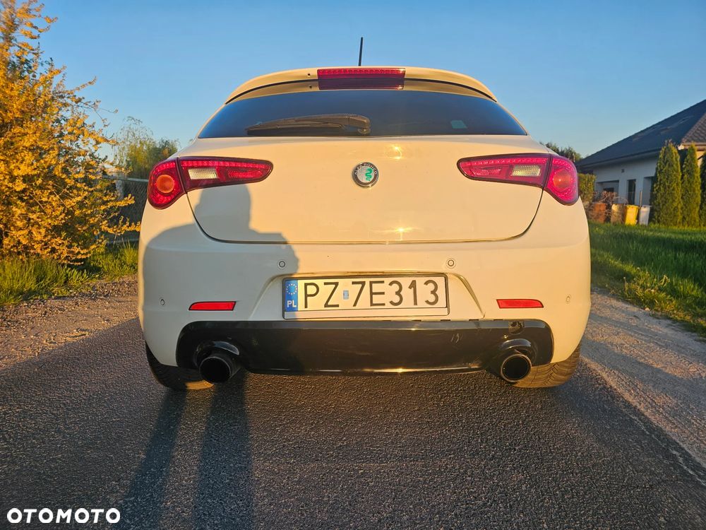Alfa Romeo Giulietta - 9