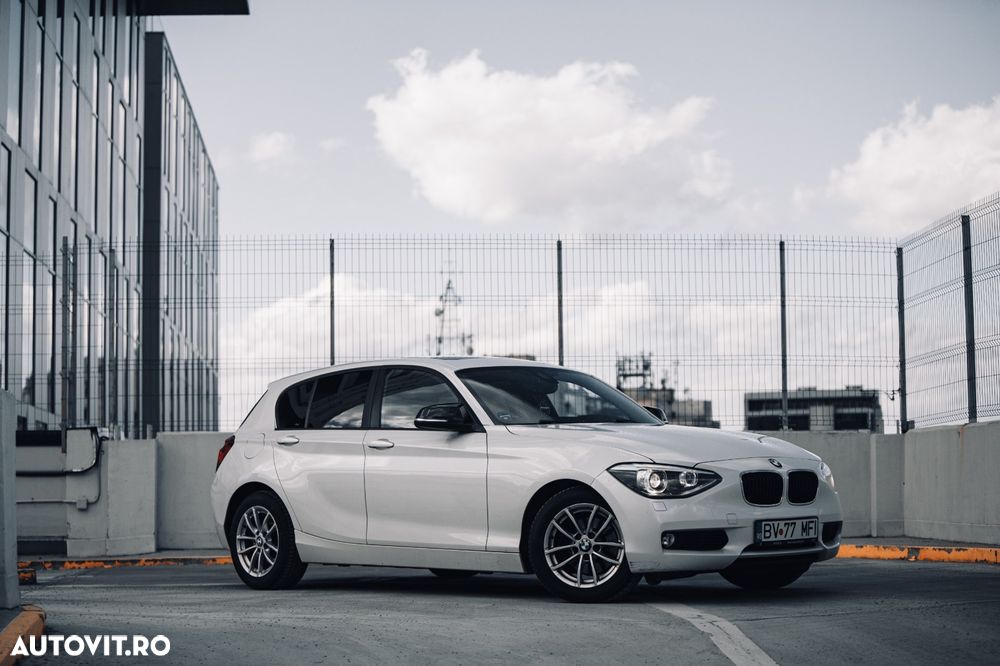 BMW Seria 1 118i Sport Line - 1