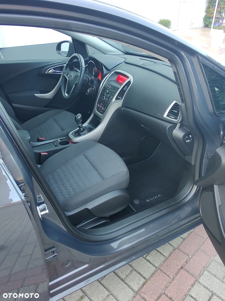 Opel Astra 1.4 Turbo Active - 19