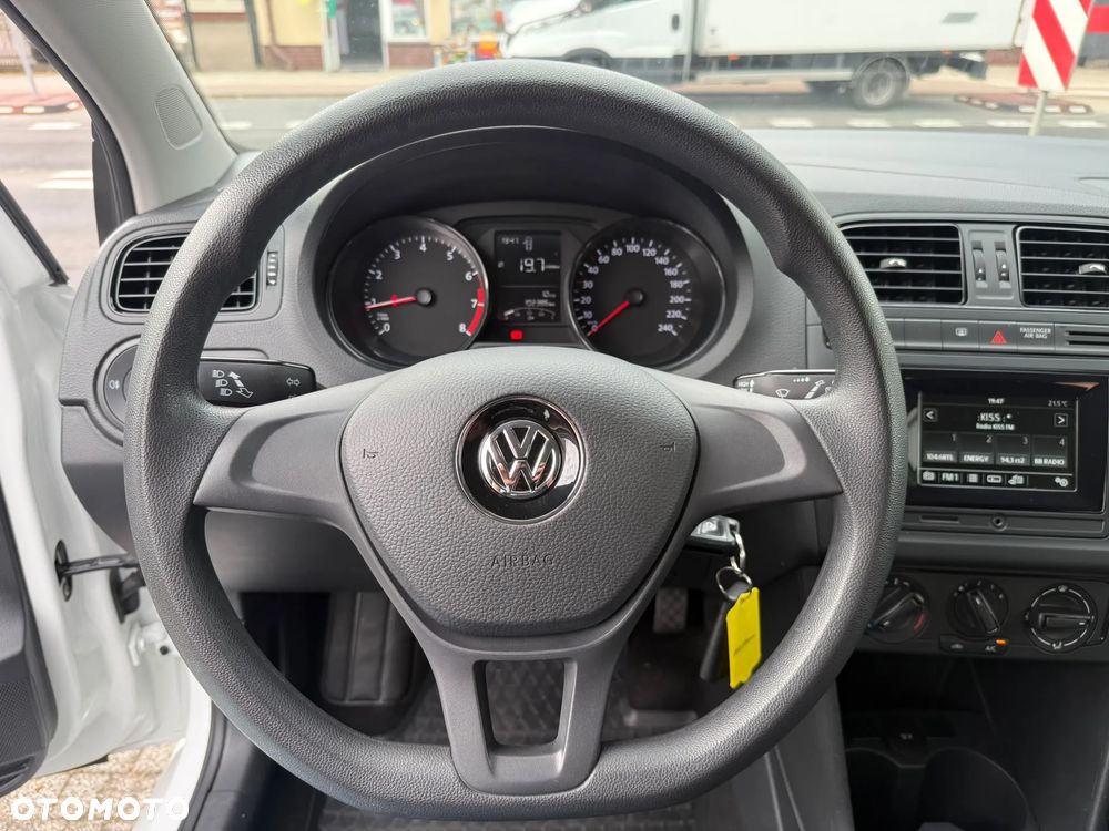 Volkswagen Polo - 14