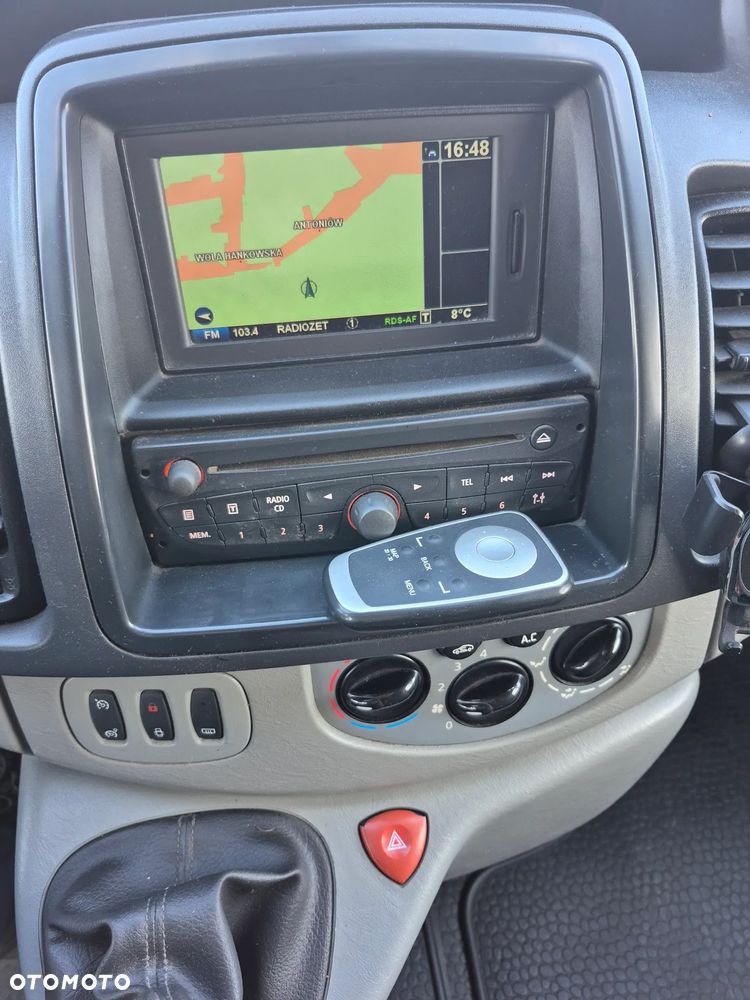 Opel Vivaro - 14