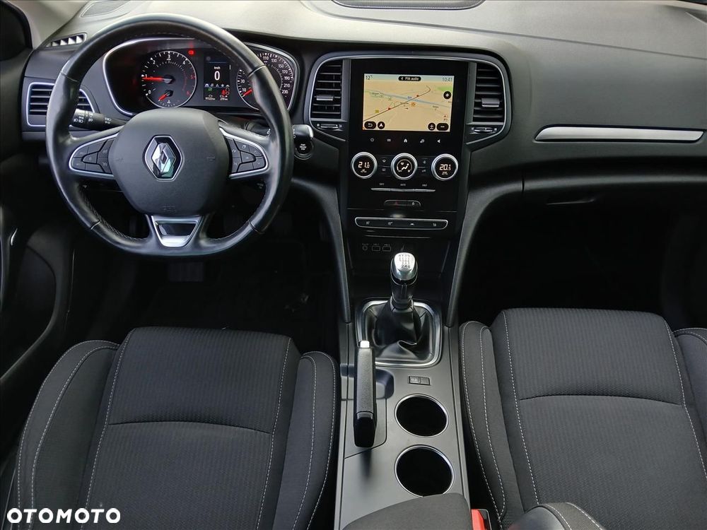 Renault Megane 1.5 Blue dCi Zen - 8